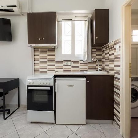 Апартаменты Pagrati Cozy Retreat Афины Экстерьер фото